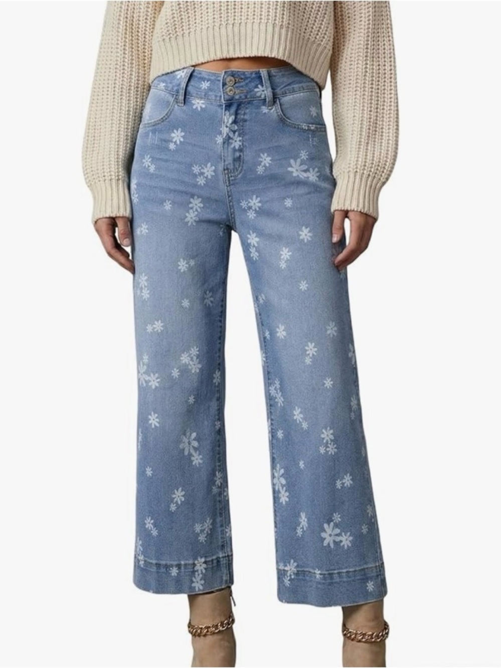 NWT Women’s Blue Pattern Crop Jeans-4